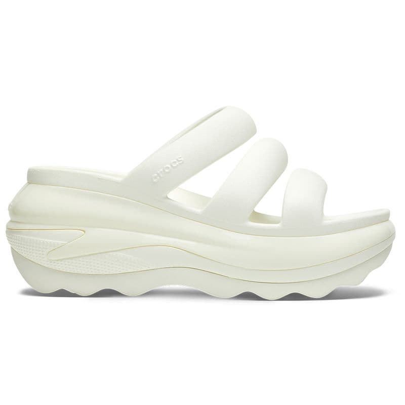 Sandália Crocs Classic Mega Crush Triple Strap CHALK